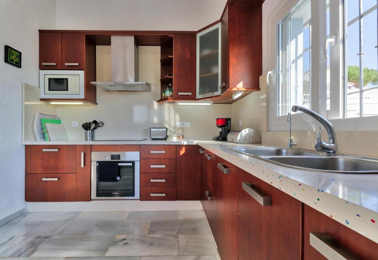 Nice And Spacius Villa Near Fuengi 米哈斯 外观 照片